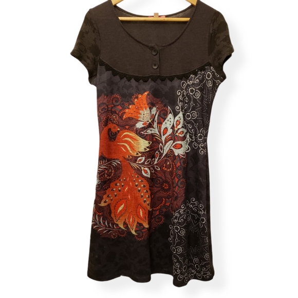 Ladies light weight summer dress - Picture 1 of 8